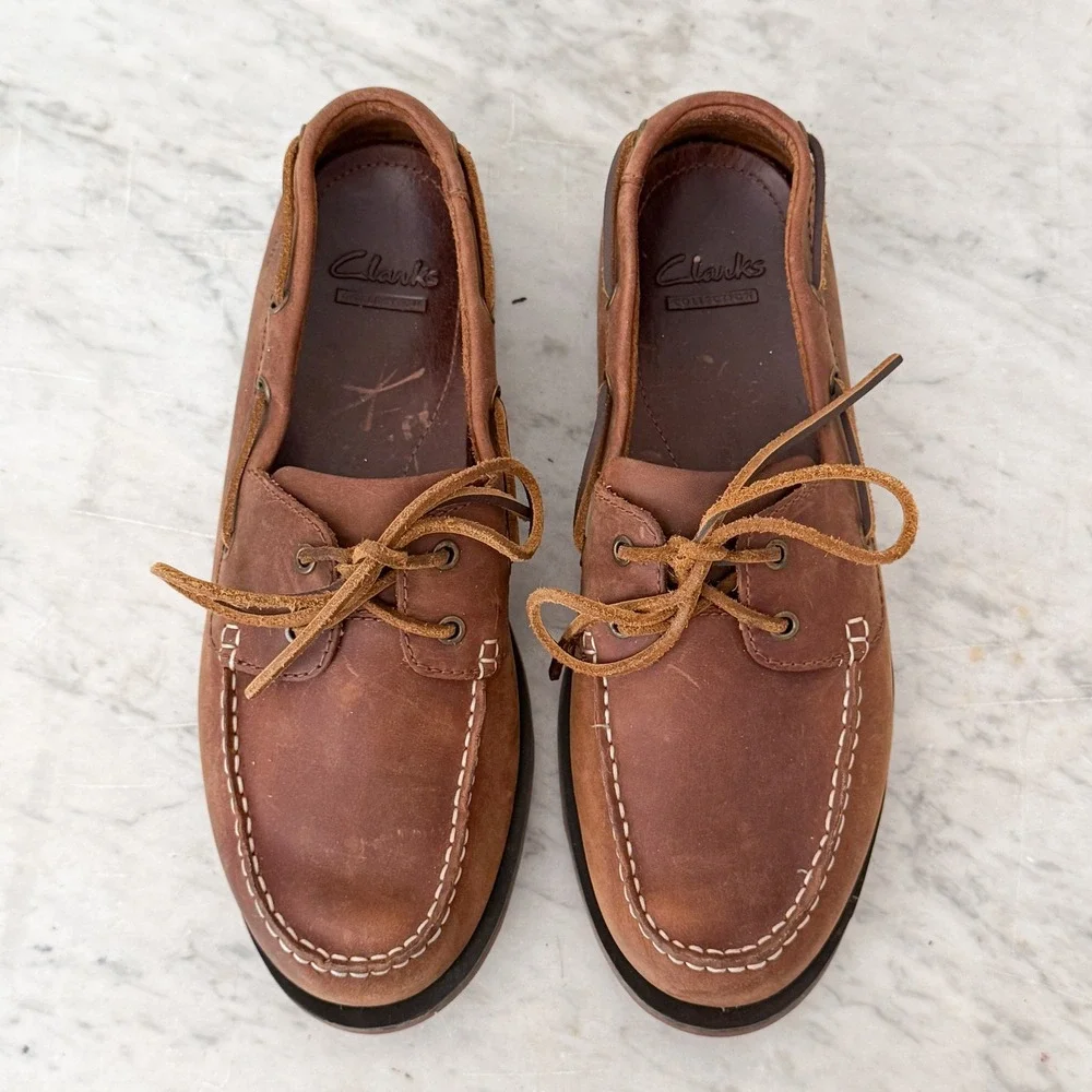 Clarks Boat Shoes Leather Nautical Preppy Brown Contrast Stitching Men 10.5 M